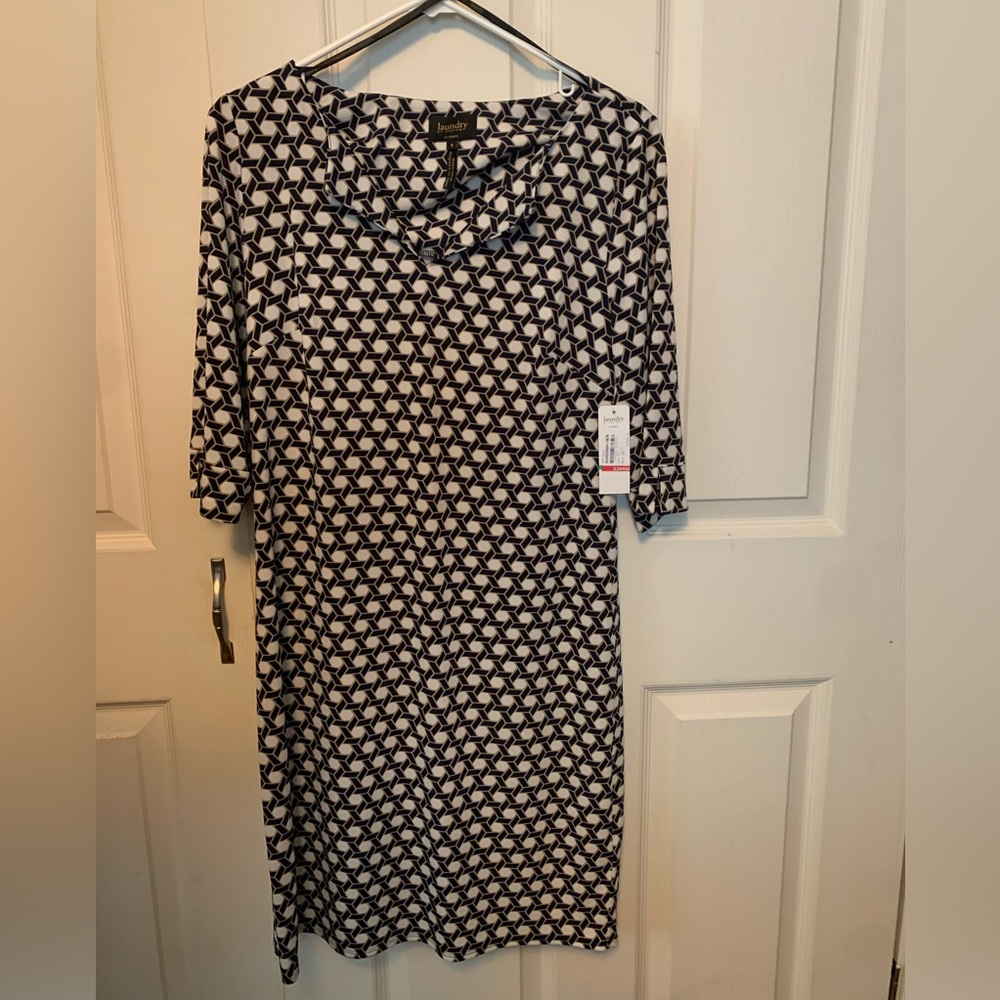 NWT** Laundry By Design Dress. Blue, White, and Tan
